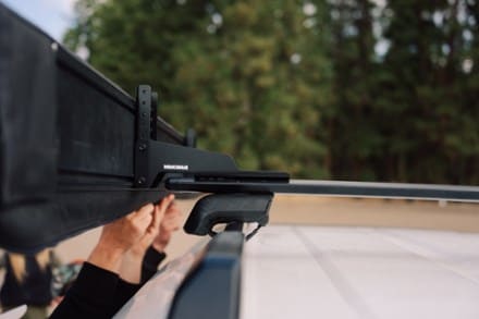 Yakima OverNOut 180 Awning 10