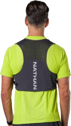 Nathan Pinnacle FeatherLite Hydration Vest 2