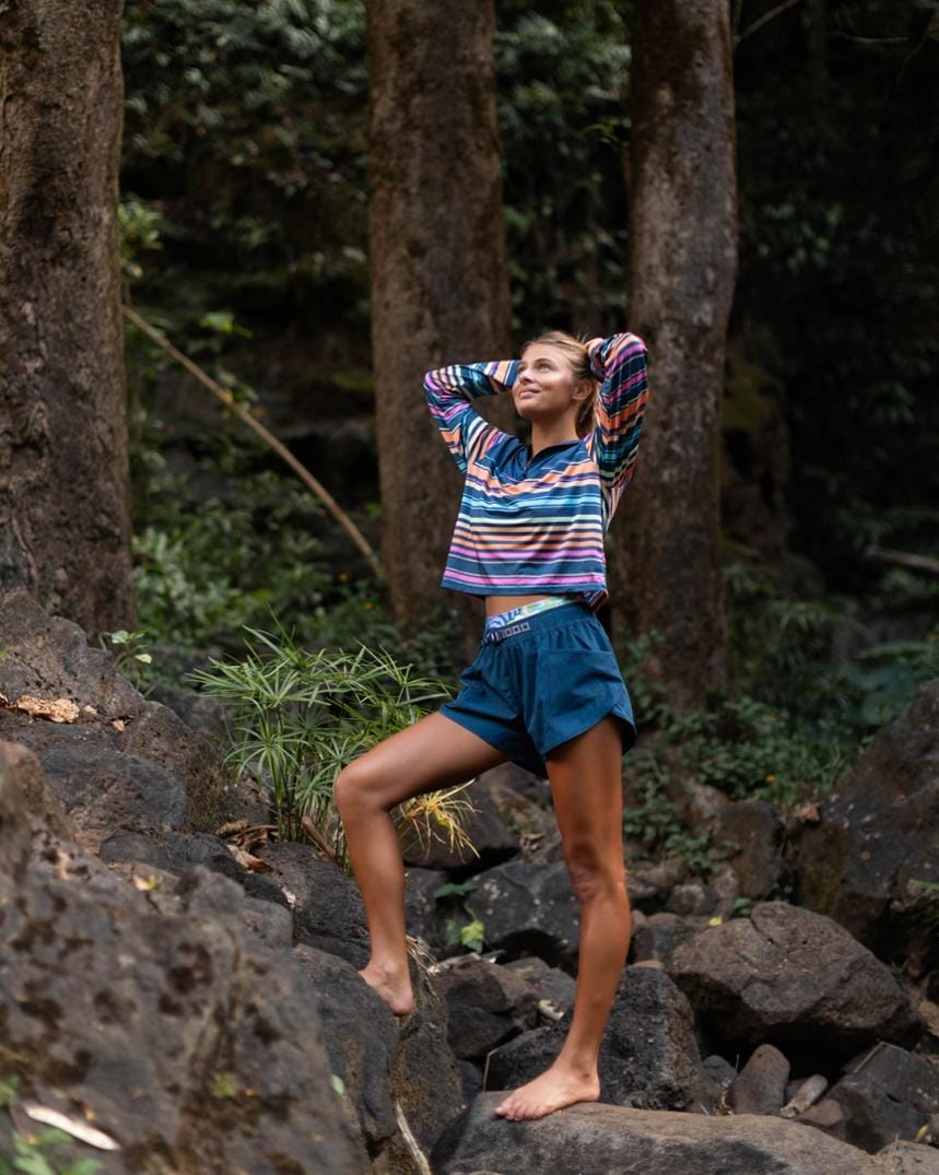 Location Image for Quarter-Zip Sunshade - Women's