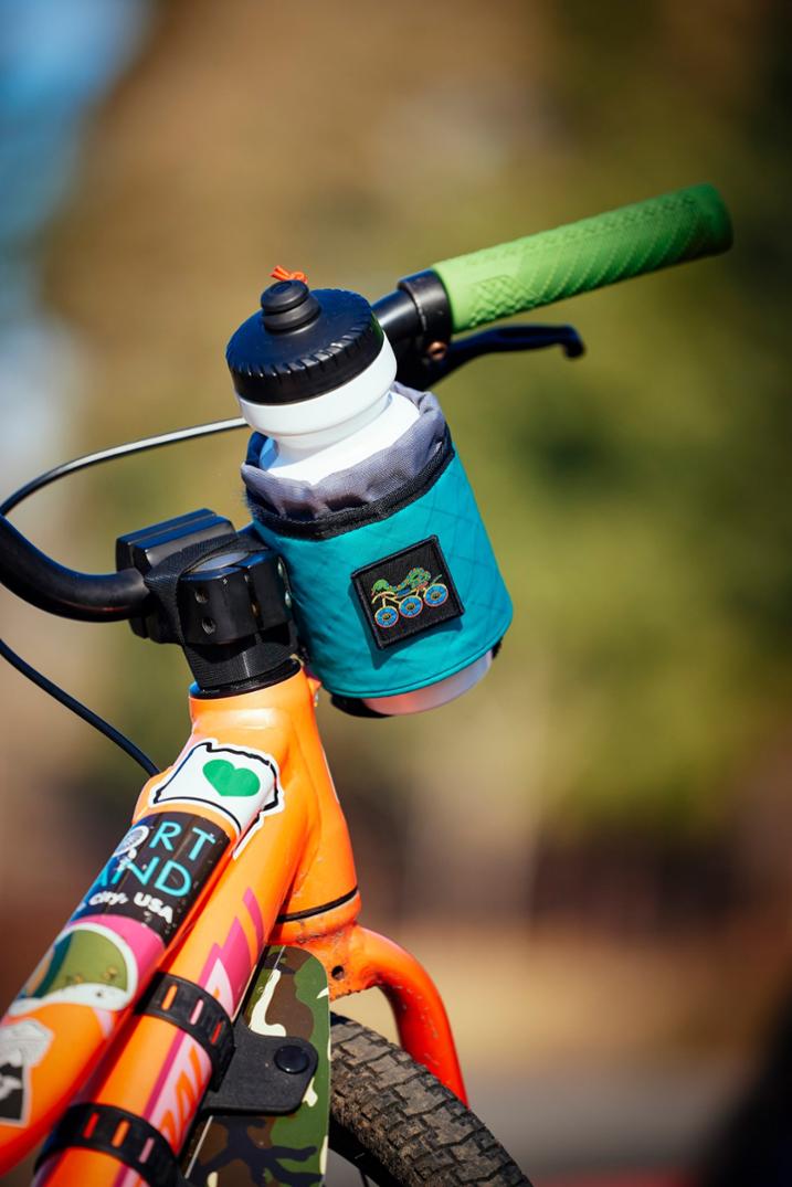 Location Image for Wee Sip Bottle Holder