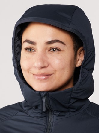 Arc'teryx Atom Insulated Hoodie - Women's 5