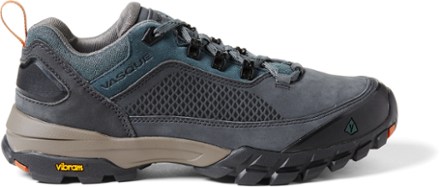 vasque low hikers