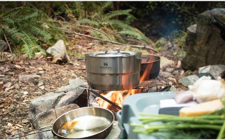 Stanley Adventure Base Camp Cookset 4 6