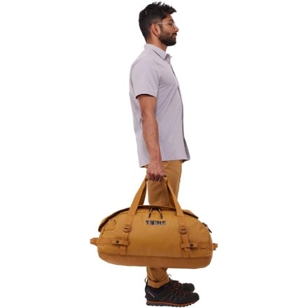 Thule Chasm 40 L Duffel 2