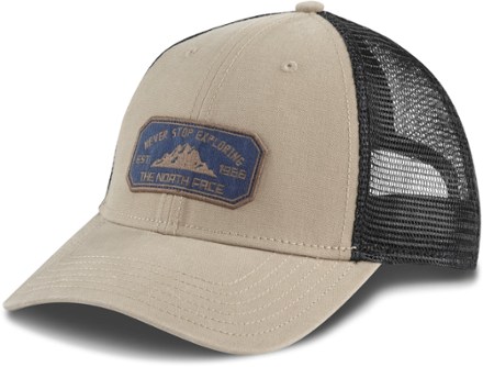 black north face trucker hat
