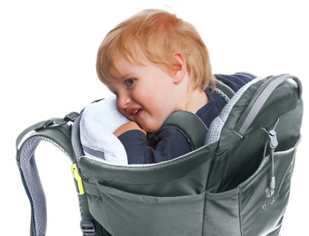 Deuter Kid Comfort Child Carrier 9