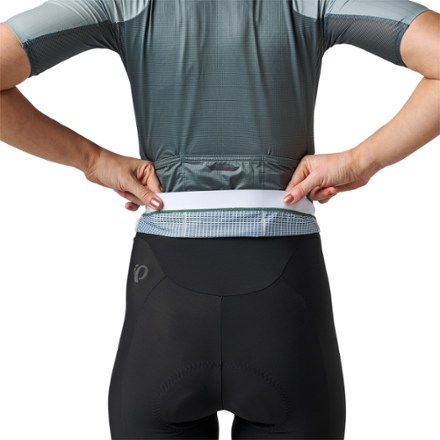 PEARL iZUMi Red Cycling Jersey - Women's 6