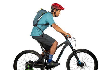 Osprey Syncro 5 Hydration Pack - Men's 7