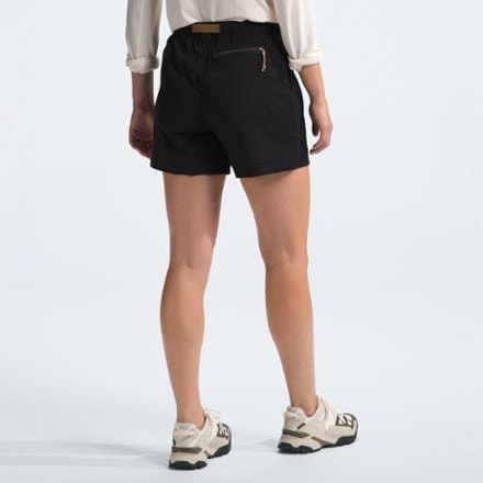 The North Face Class V Pathfinder Belt Shorts - Women's 2