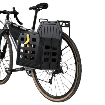 Blackburn Endure Folding Pannier 1