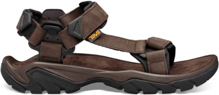 mens leather strap sandals