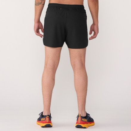 Roark Baja 5" Shorts - Men's 2