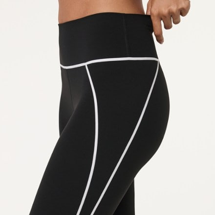 Vuori AllTheFeels Linework Leggings - Women's 5