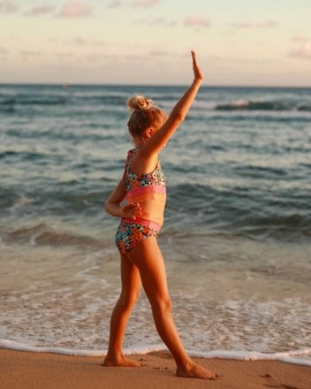 Location Image for Mini Cut Back Crop Swimsuit Set - Girls'
