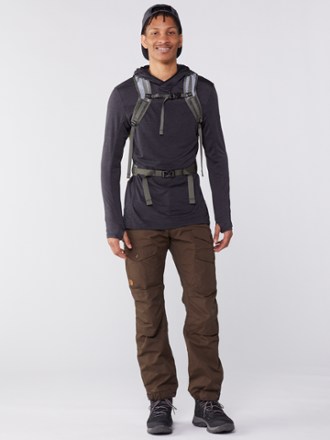 REI Co-op Flash 22 Print Pack 5