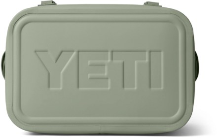 YETI Hopper Flip 18 Soft Cooler 5