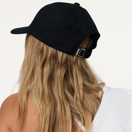 Vuori Dad Hat 2
