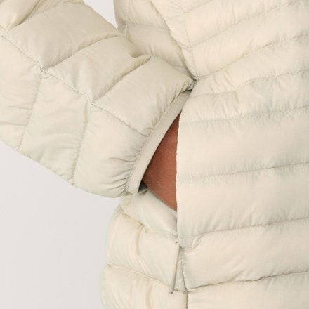 Cotopaxi Fuego Hooded Down Jacket - Women's 5