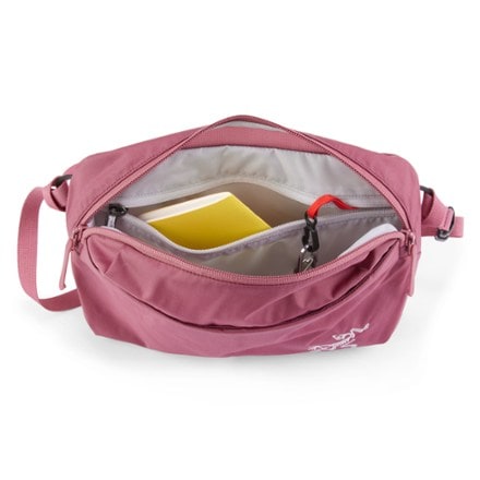 Arc'teryx Heliad Crossbody Bag 9