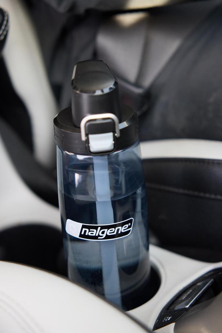 Location Image for FreshFlow Water Bottle - 24 fl. oz.