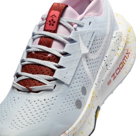 Nike Zegama 2 Trail-Running Shoes - Women's 3
