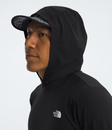The North Face Adventure Sun Hoodie - Men's 5
