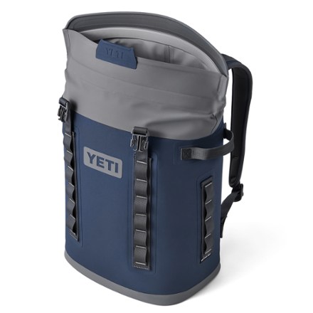 YETI Hopper M20 2.0 Soft Backpack Cooler 2