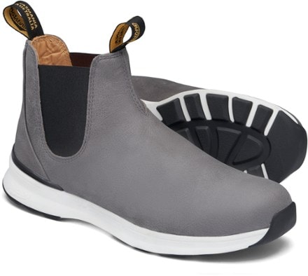 Blundstone Active Chelsea Boots - Men's 2
