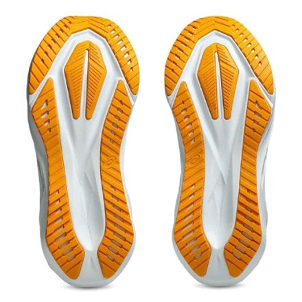 ASICS Novablast 5 Road-Running Shoes - Men's 4