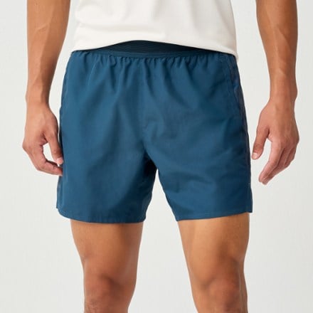 Brooks Dash Reflective Shorts 6" - Men's 0