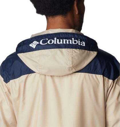 Columbia Challenger Windbreaker - Men's 4
