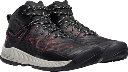 KEEN NXIS EVO Mid Waterproof Hiking Boots - Men's 2