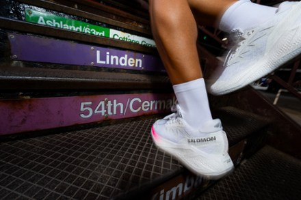 Location Image for Aero Glide 4 Road-Running Shoes - Men's