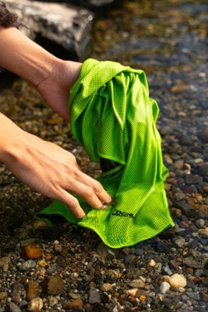 Coghlan's Cooling Towel 5