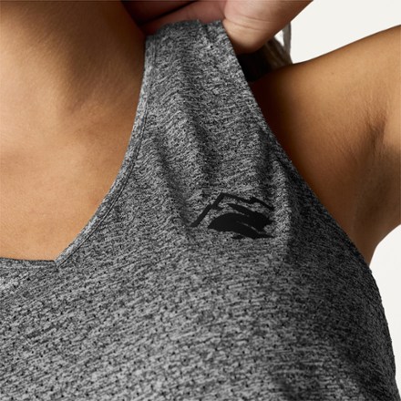 rabbit EZ Vee Perf Trail Tank Top - Women's 1