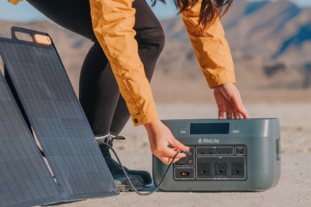 BioLite BaseCharge 1500+ Portable Power Station 8