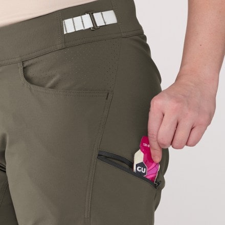Stio OPR 9" Bike Shorts - Women's 4