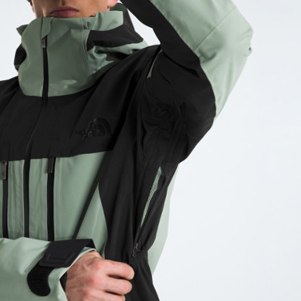 The North Face Chakal Insulated Jacket - Men's 8