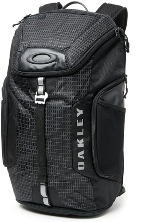 oakley link pack backpack