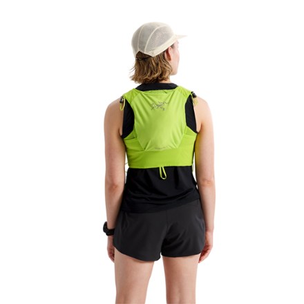 Arc'teryx Norvan 7 Hydration Vest - Women's 5
