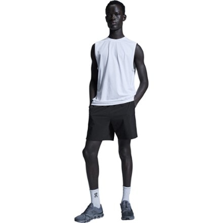 On Focus Shorts 7" - Men's 8
