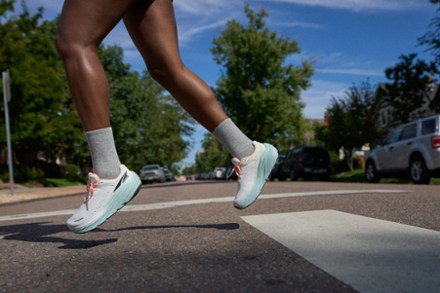Location Image for VIA Olympus 2 Road-Running Shoes - Women's
