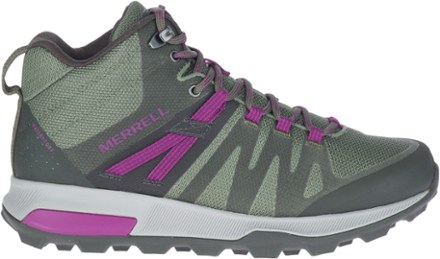 flip flops called thongs