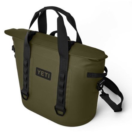 YETI Hopper M30 Soft Cooler 1