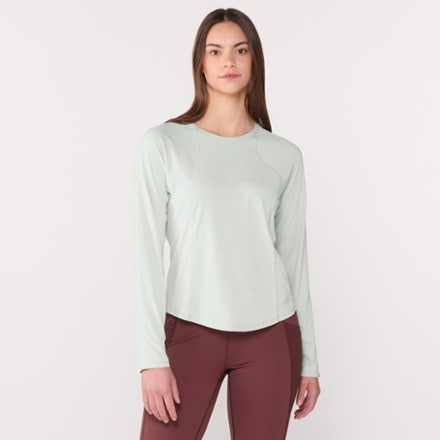 REI Co-op Swiftland High-Low-Hem Long-Sleeve Running T-Shirt - Women's 1
