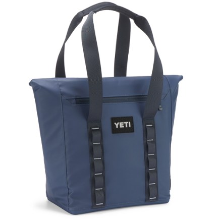 YETI Daytrip 20 L Insulated Tote Bag 1