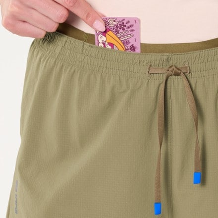 Janji Multi 3" Shorts - Women's 4