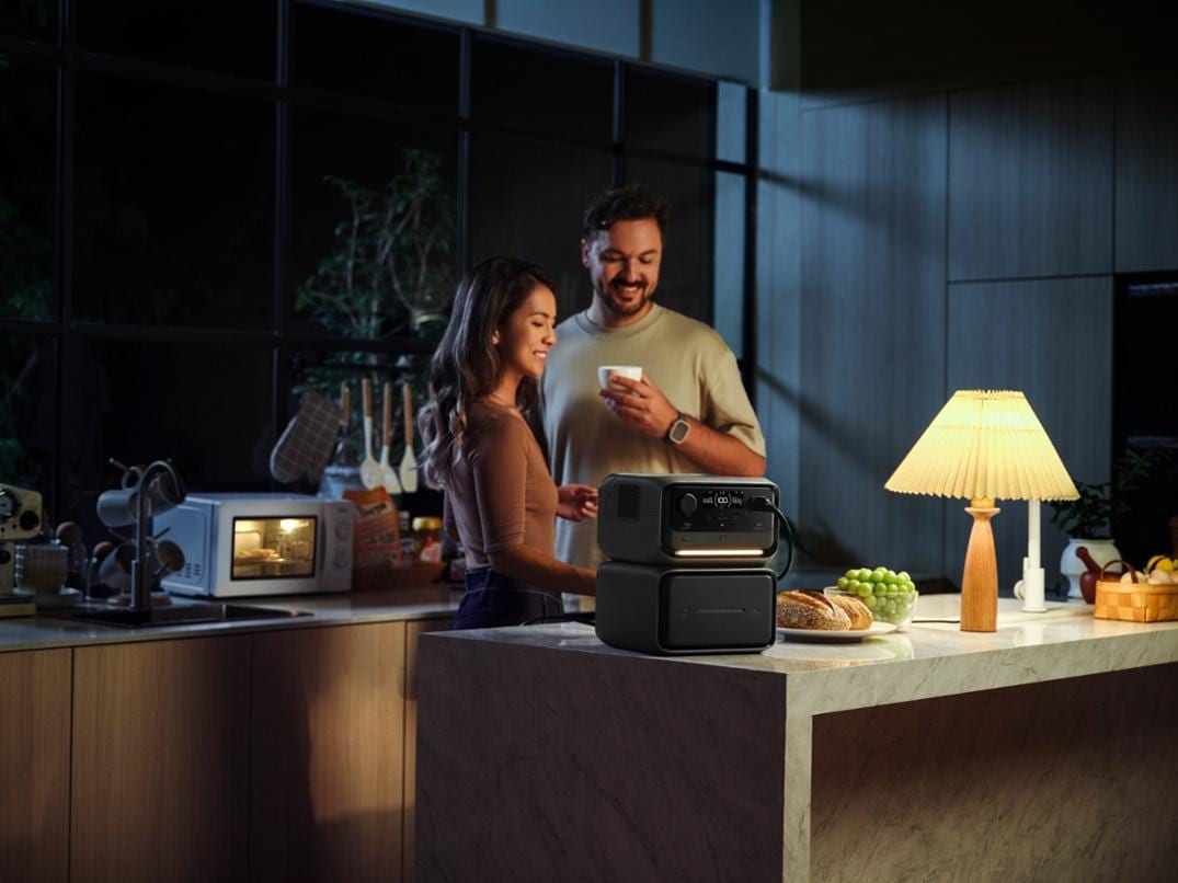 Location Image for RIVER 3 Max Plus Portable Power Station with Extra Battery - 858Wh