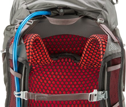 Gregory Facet 55 Pack - Women's Hydration port & tube routing (Sunset Grey)