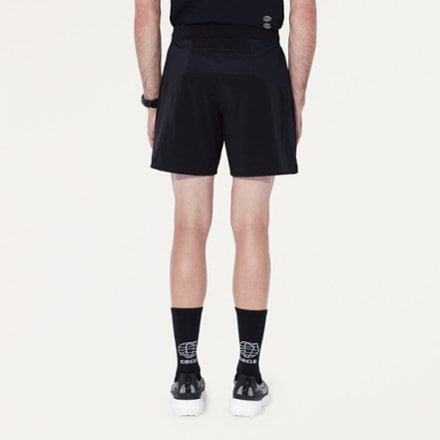CIRCLE Everystride 7" Shorts - Men's 2